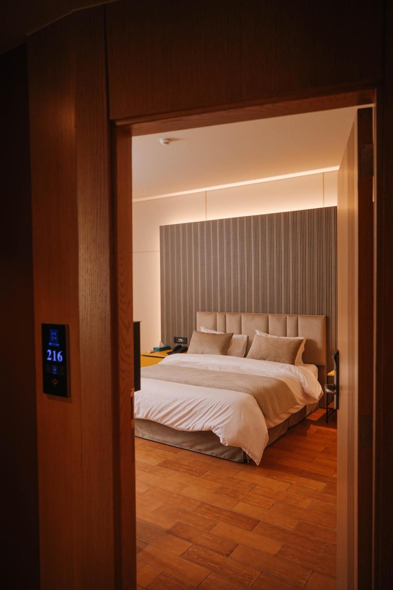Hotel Эден Экстерьер фото