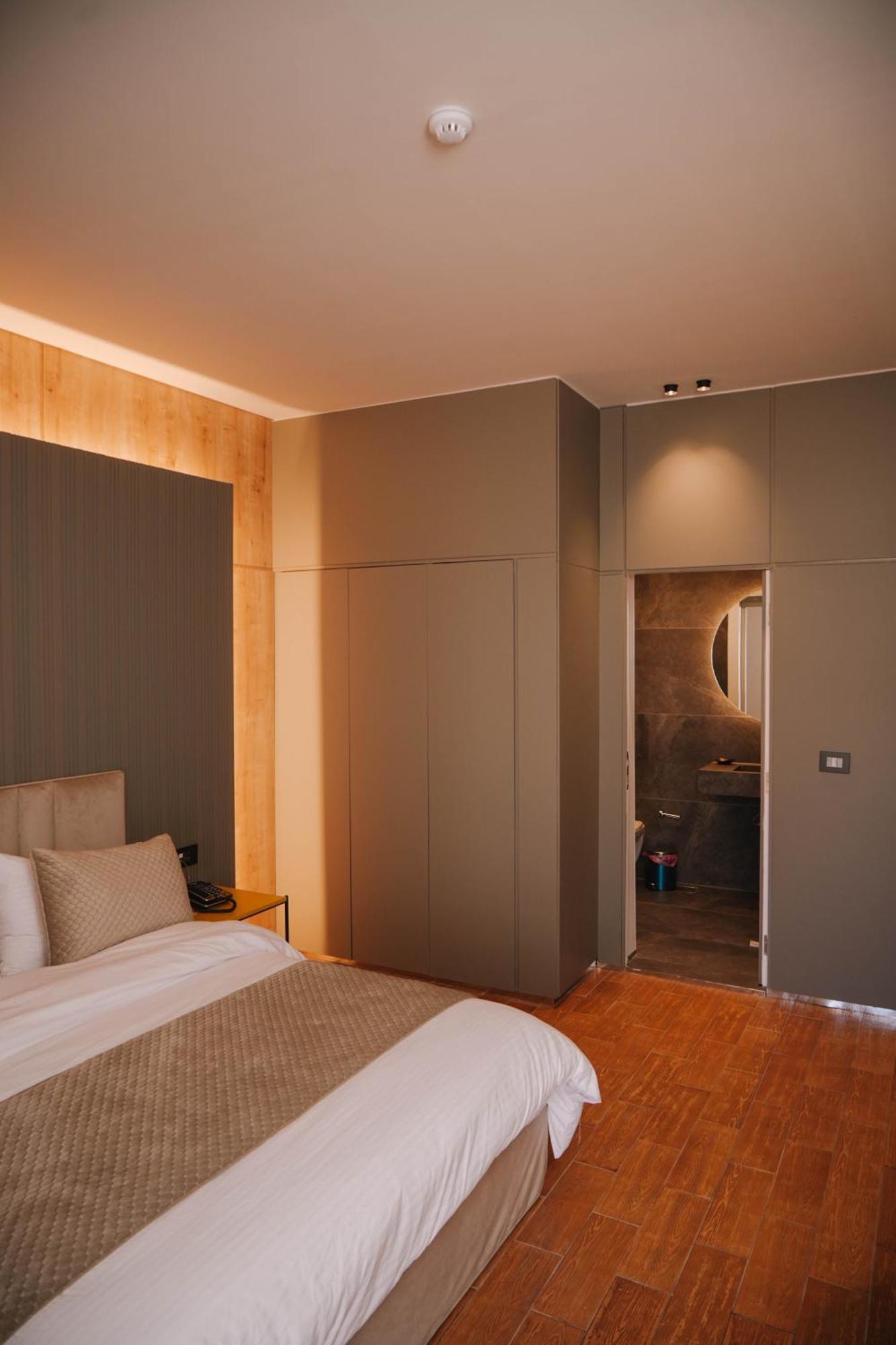 Hotel Эден Экстерьер фото